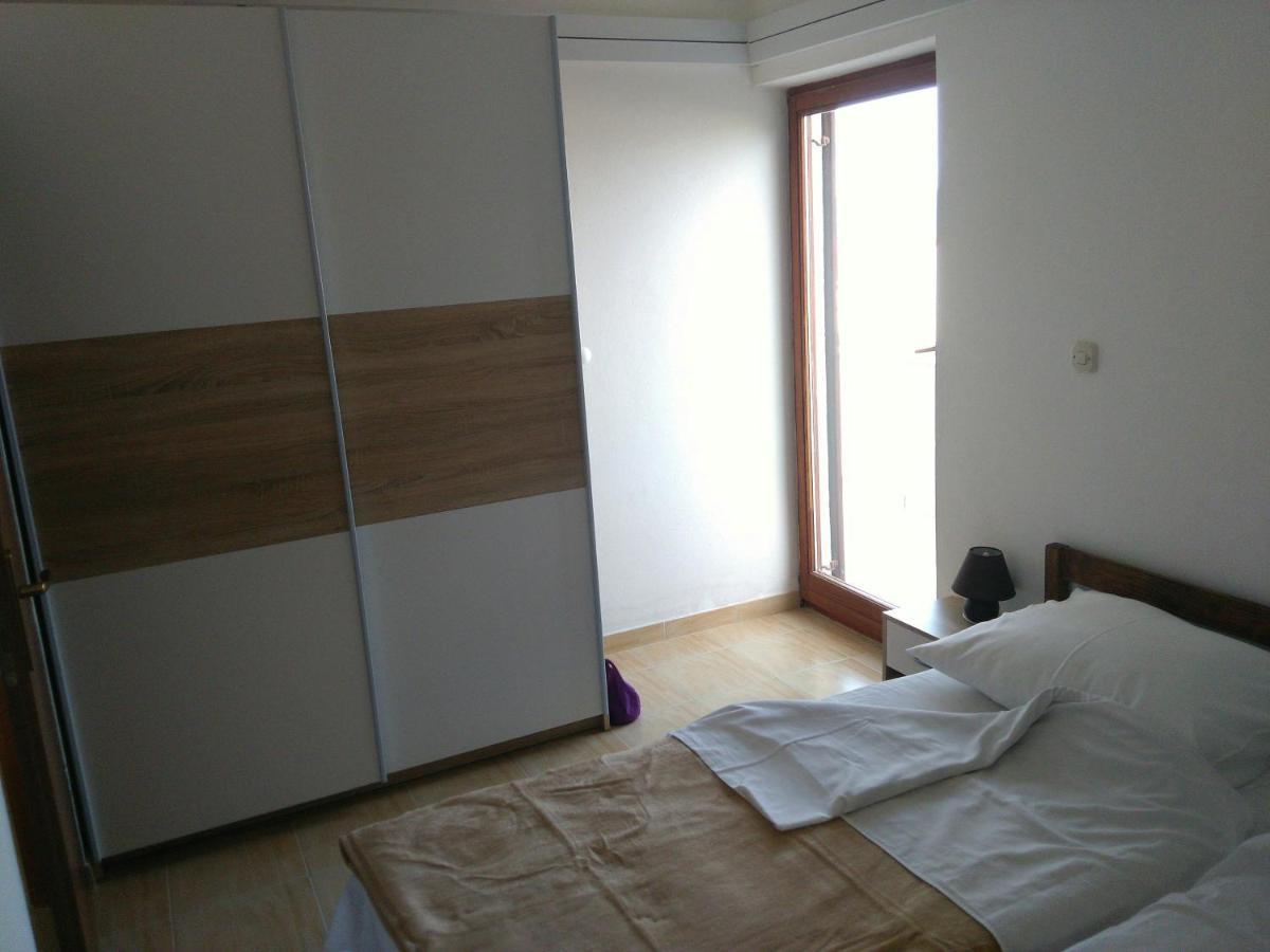 Apartman1 L&K Zara Esterno foto